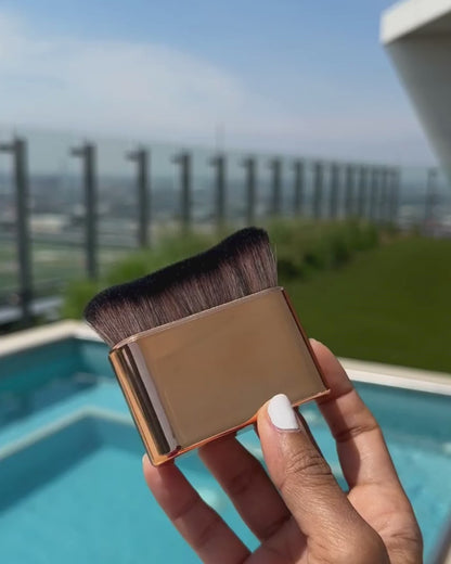 Ultra soft vegan body brush for oil